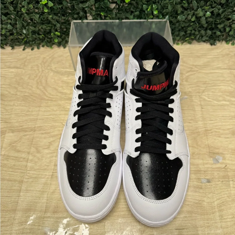 Jordan Access White Black University Red - M12